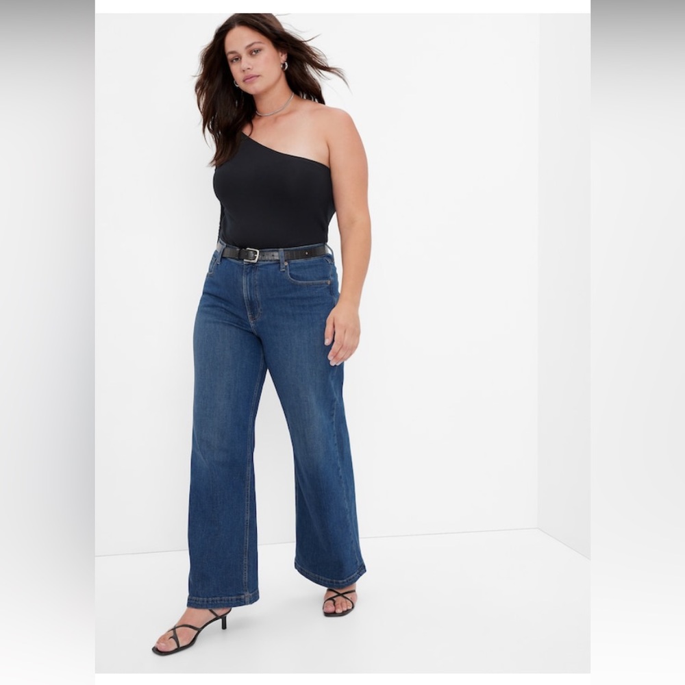 GAP 🆕*WIDE LEG JEANS NWT-size 35 or size 20 Regular length.